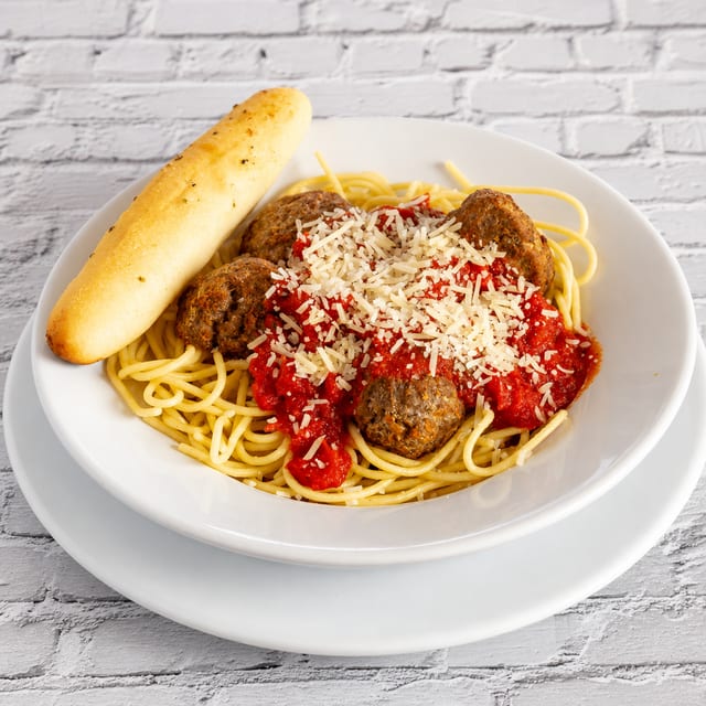 Spaghetti W/ Meatballs.